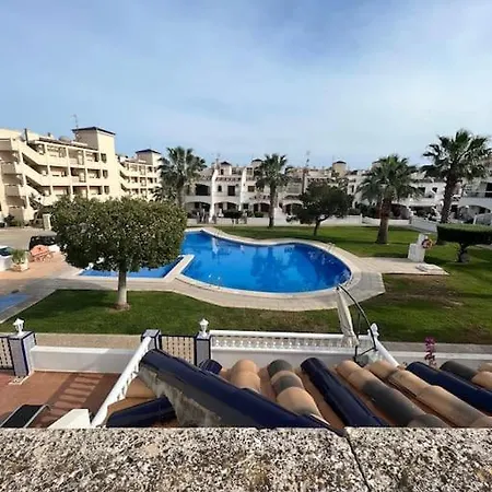By The Pool Costa Blanca 3br בית נופש